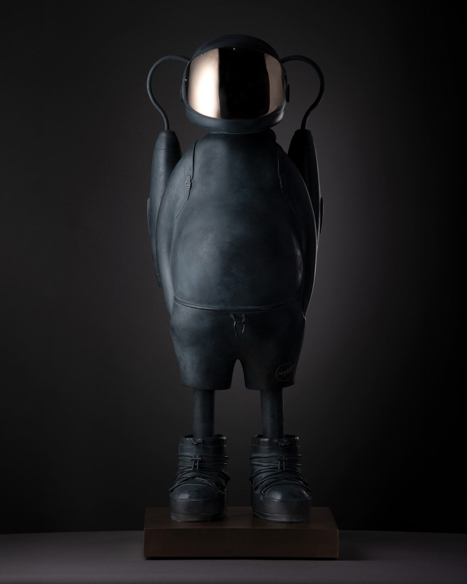 Drim 2026 — bronze sculpture by Max Sheika, 126 cm